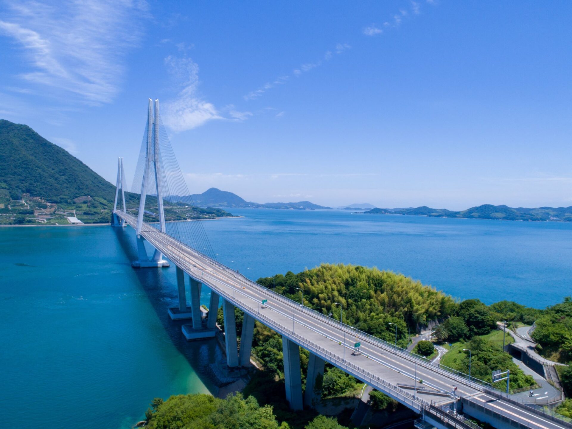 【広島の初夏の旅行を応援！】3日前まで予約OK！ホテルでゆっくり　レイトチェックアウト12時確約（食事なし）